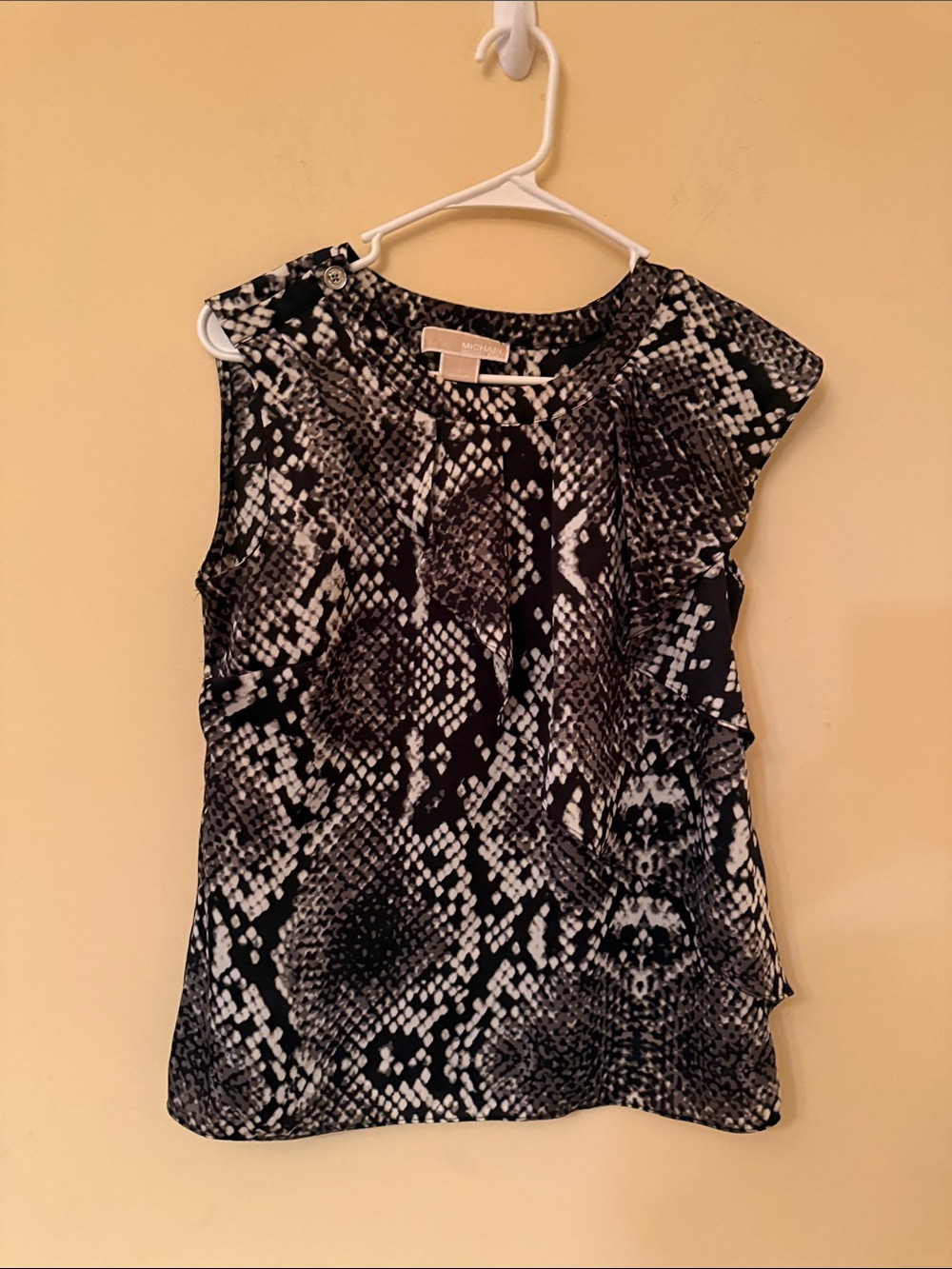 Michael Kors Black, Gray, and White Snake-Print Ruffle Sleeveless Top Size 4